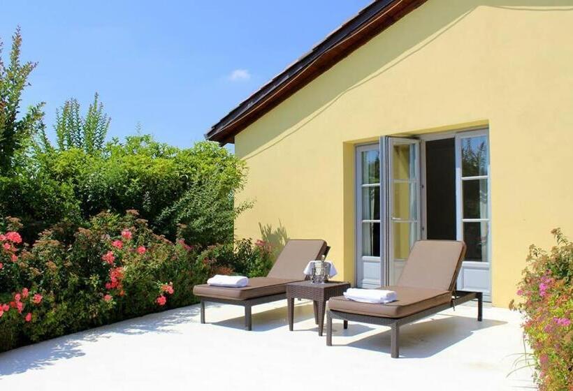 סוויטת ג'וניור, Joia Hotel & Luxury Apartments