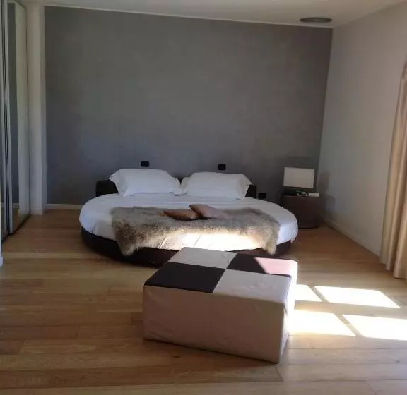 スイート, Joia Hotel & Luxury Apartments