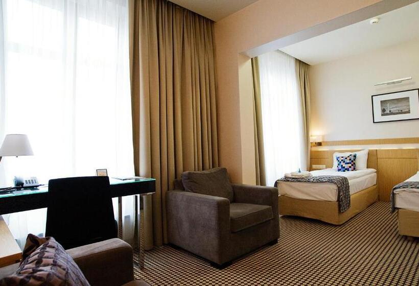 סטודיו סופריור, Great Polonia Velvet Suwałki