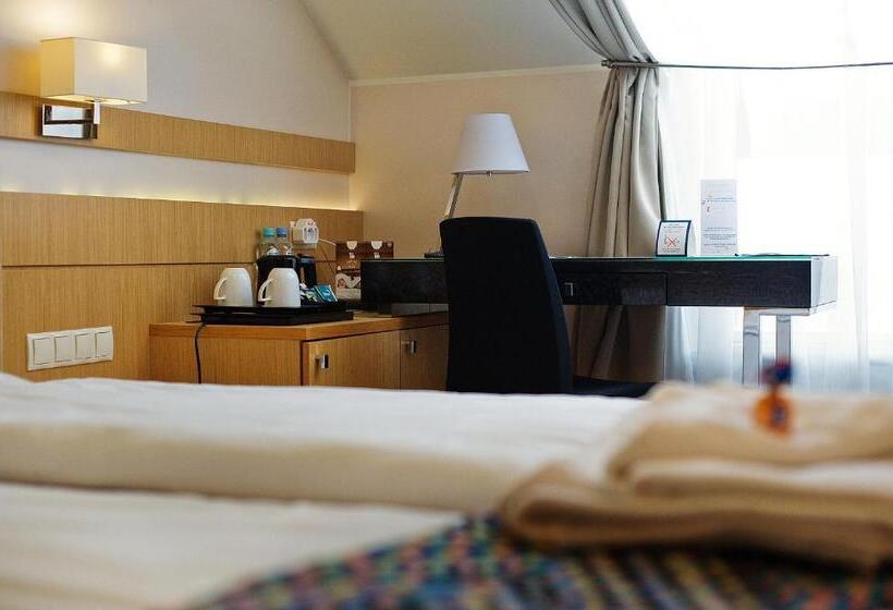 סטודיו סופריור, Great Polonia Velvet Suwałki