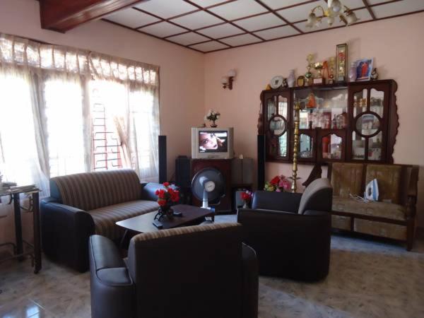 Cameră Standard, Hector House