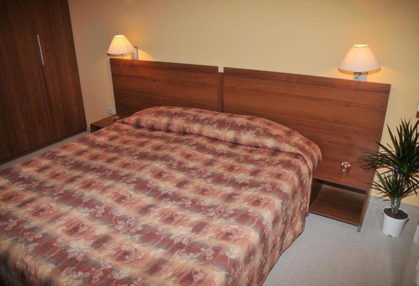 דירה בת חדר שינה 1 עם מרפסת, Villa Park Guest Apartments