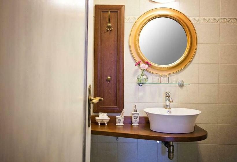 スタンダードルーム, Antonio Old Town Residence