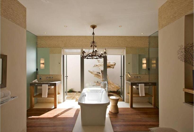 Vilă 4 Dormitoare, Anahita Golf & Spa Resort