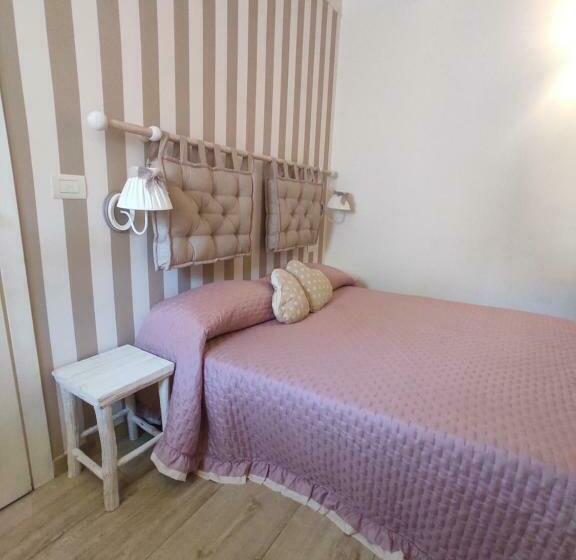 اتاق استاندارد, B&b La Maison Del Borgo Antico