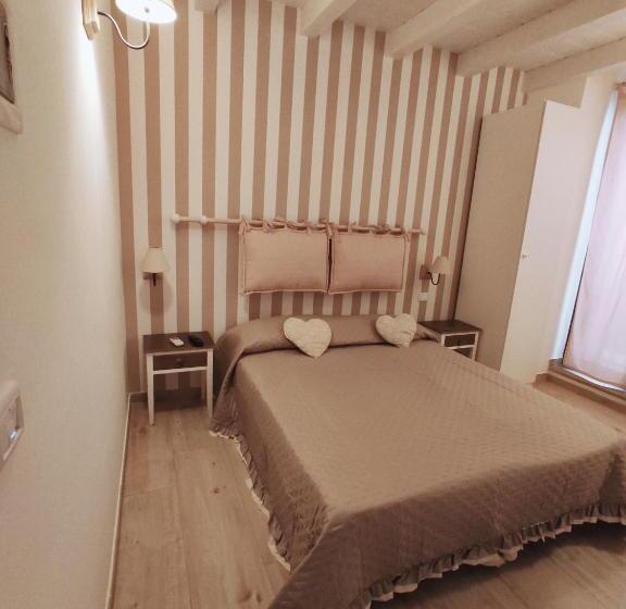 חדר סטנדרט עם מרפסת, B&b La Maison Del Borgo Antico