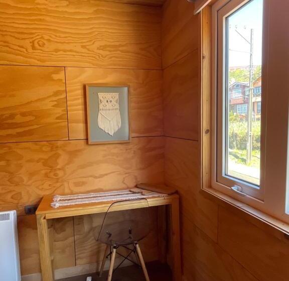 اتاق لوکس, Palafito Entre Mar Y Tierra