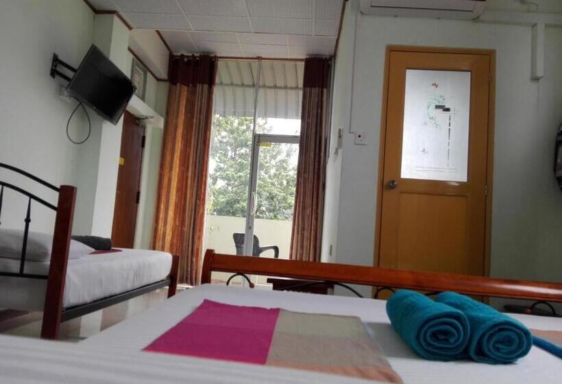 Номер Стандарт Трехместный, Sacred City Tourist Resort
