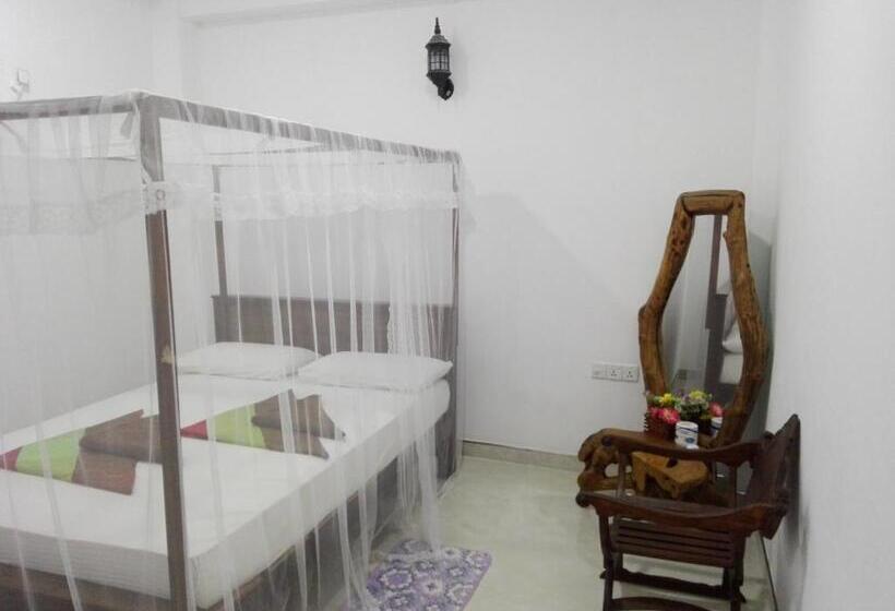 غرفة أساسية, Sacred City Tourist Resort