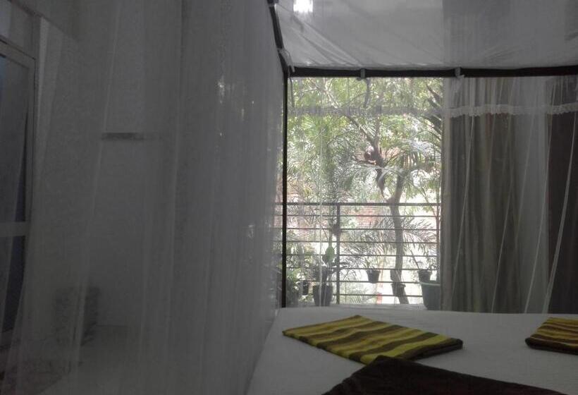 غرفة قياسية, Sacred City Tourist Resort