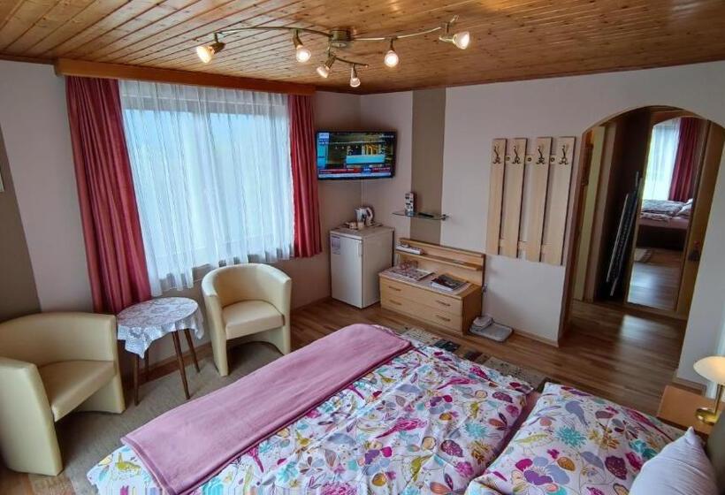 Номер Стандарт с Балконом, Ferienparadies Gutounik