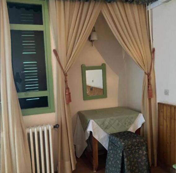 اتاق استاندارد چهار تخته, Auberge Des Cascades Imouzzer   Paradise Valley