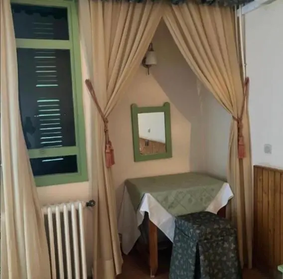 スタンダード４人部屋, Auberge Des Cascades Imouzzer   Paradise Valley