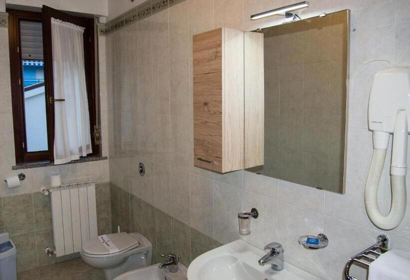 חדר סטנדרט יחיד עם מרפסת, D Atri