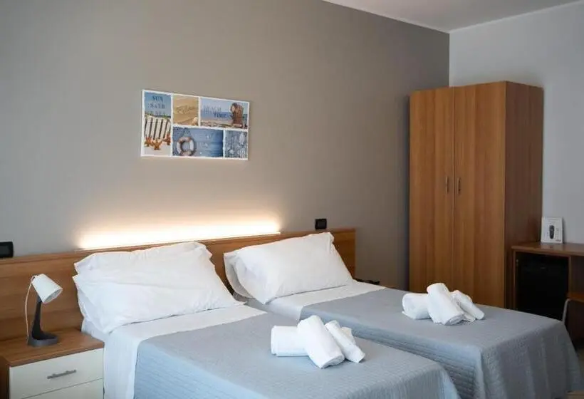 Standard-huone Parveke, D Atri