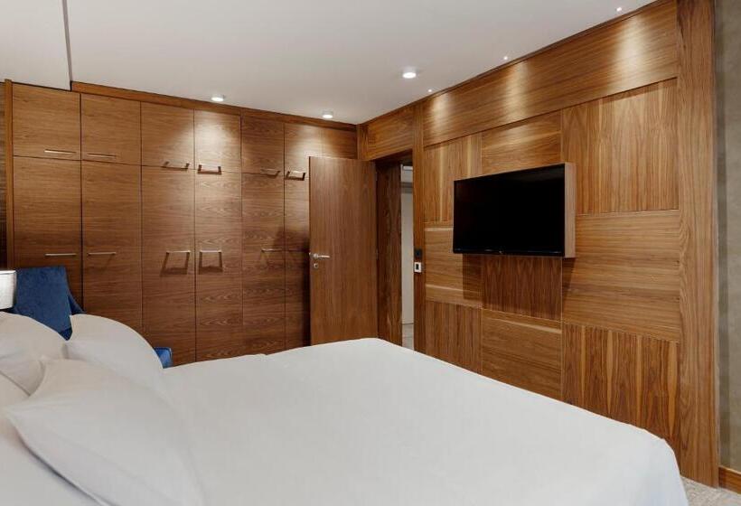 سوییت خانوادگی, Grand Kopaonik