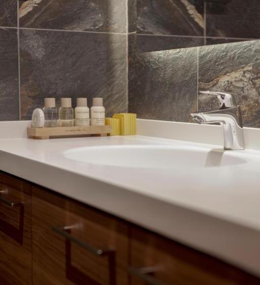 اتاق خانوادگی, Grand Kopaonik