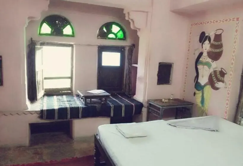 バス共有のスタンダードルーム, Haveli Uma Megh Tourist Guest House