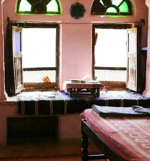 バス共有のスタンダードルーム, Haveli Uma Megh Tourist Guest House