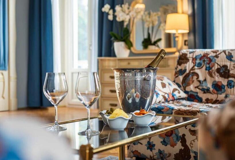 湖の見えるジュニアスイート, Villa Marie