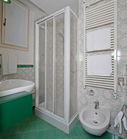 マウンテンビュースタンダードルーム, Villa Marie