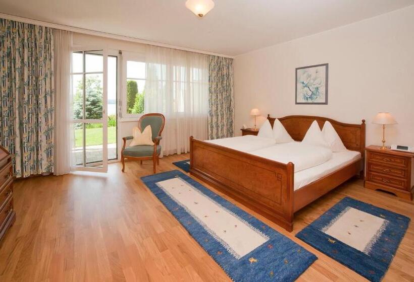 Family flat with terrace, Werzer Strandcasino