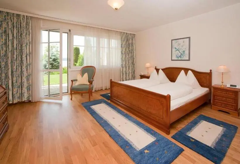 Family flat with terrace, Werzer Strandcasino