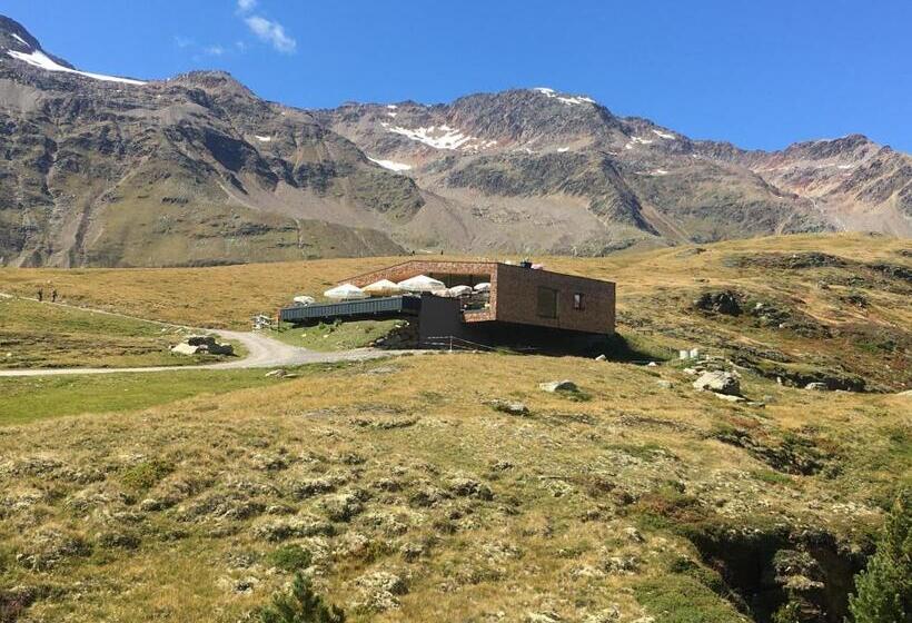 Апартаменты 1 Спальня с Балконом, Haus Montjola