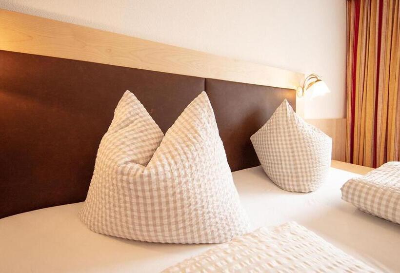 شقة غرفة نوم واحدة مزودة بشُرفة, Haus Montjola