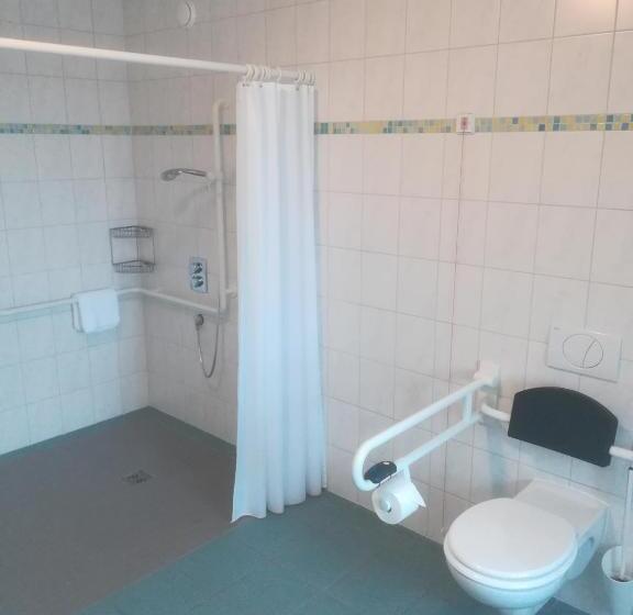 스탠다드 룸, Altes Salzamt