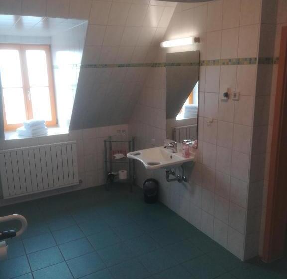 스탠다드 룸, Altes Salzamt