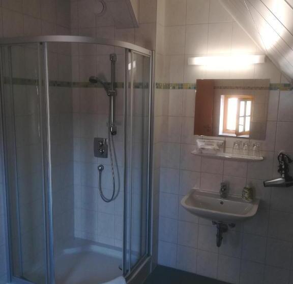 스탠다드 트리플 룸, Altes Salzamt