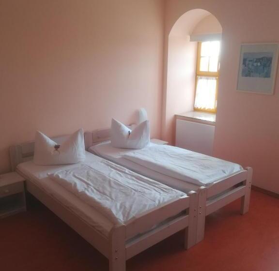 스탠다드 룸, Altes Salzamt