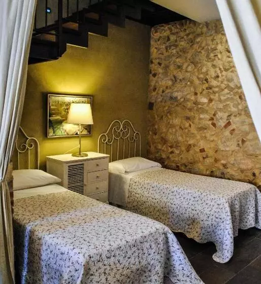Sviitti 2 Makuuhuonetta, Chiusa Di Carlo Agriturismo