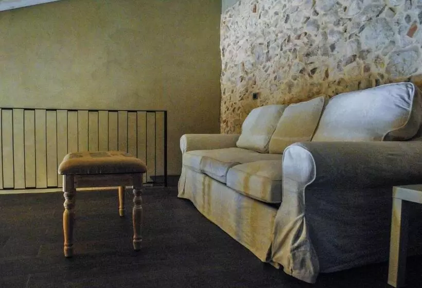 Sviitti 2 Makuuhuonetta, Chiusa Di Carlo Agriturismo