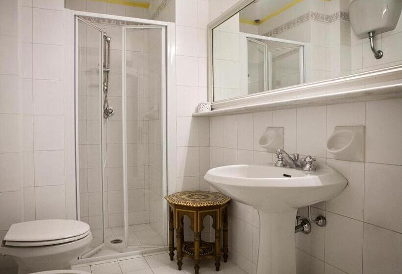 اتاق استاندارد, B&b Leopoldo