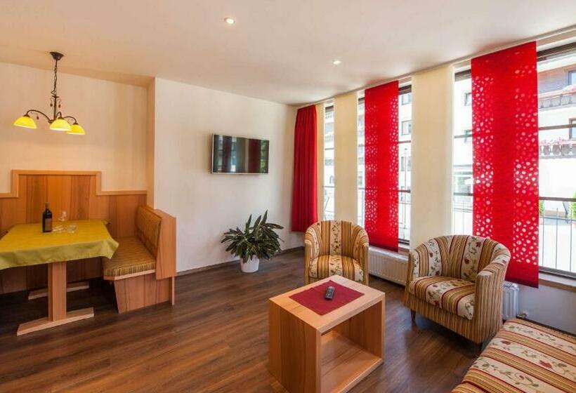 Апартаменты 1 Спальня с Террасой, Rustika   Appartements & Spa