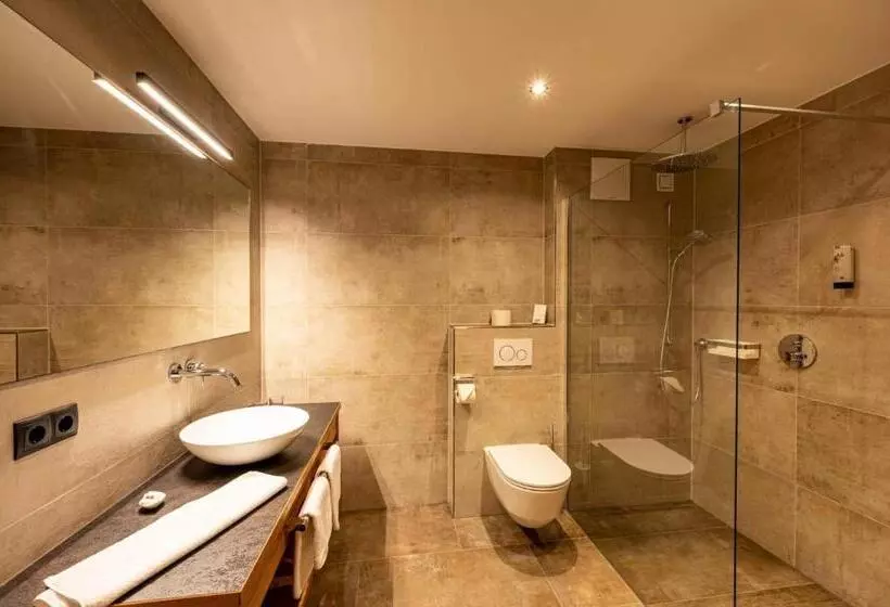 Huoneisto 1 Makuuhuone Parveke, Rustika   Appartements & Spa