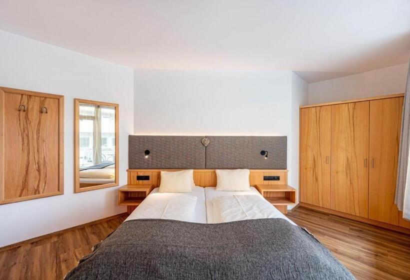 Апартаменты 1 Спальня с Террасой, Rustika   Appartements & Spa