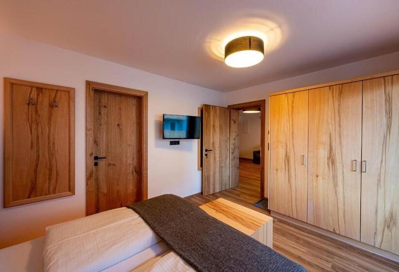 Апартаменты 1 Спальня с Балконом, Rustika   Appartements & Spa