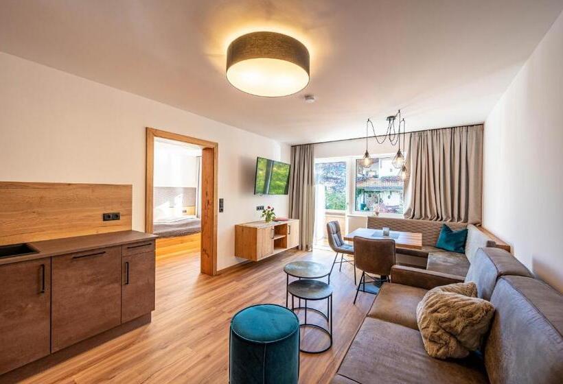 Апартаменты 1 Спальня с Балконом, Rustika   Appartements & Spa