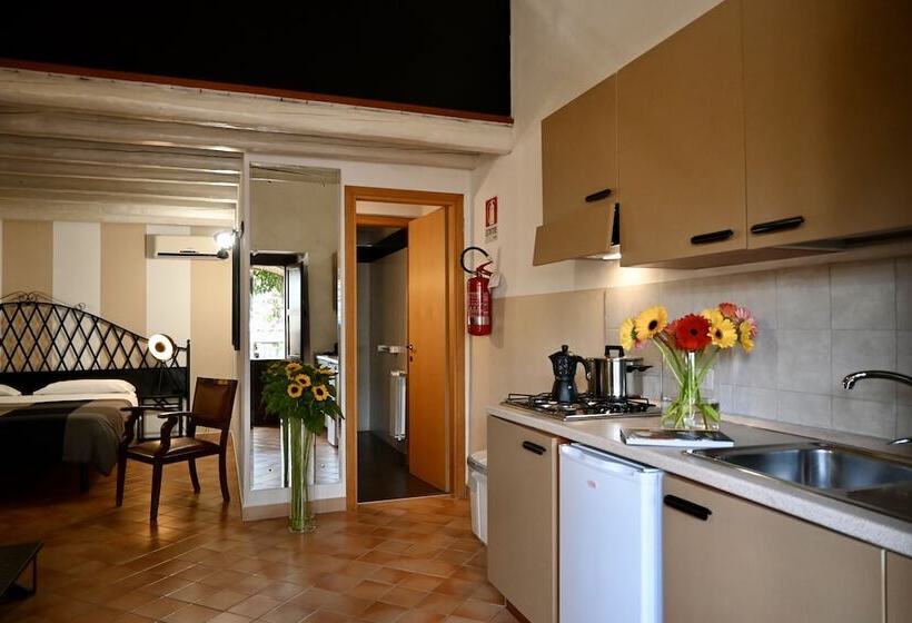 四人标准间, Vecchia Masseria