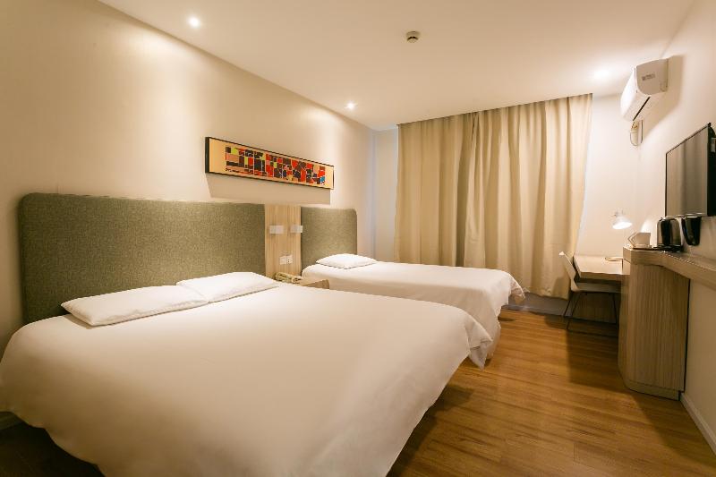 Семейный Номер, Hanting  Suzhou Guanqian Jingde Road