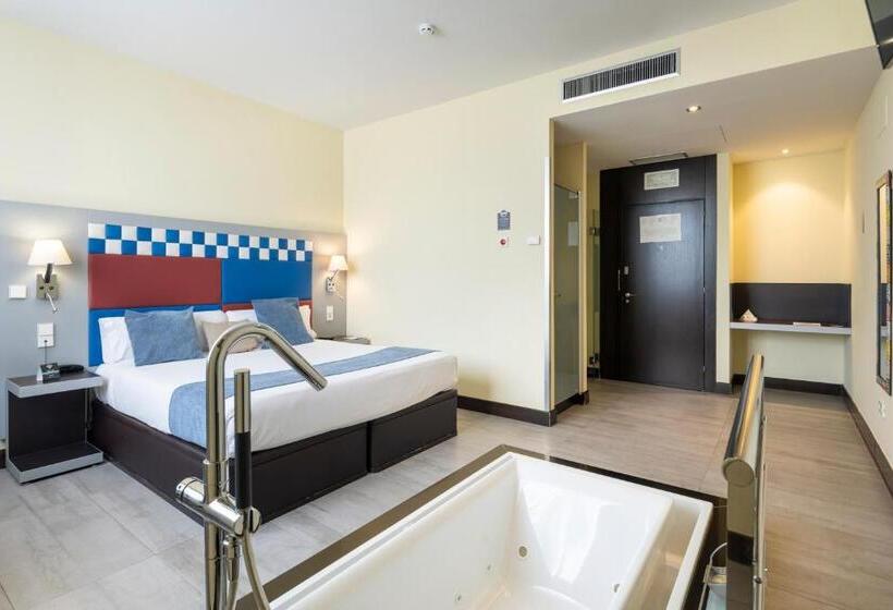 חדר סטנדרט עם ג'קוזי, Alda Route 42