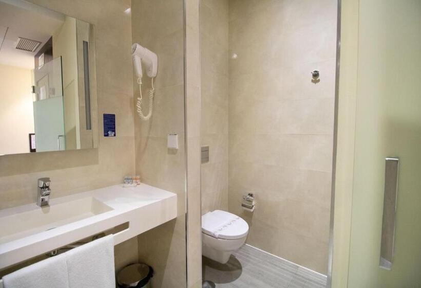 חדר סטנדרט עם ג'קוזי, Alda Route 42