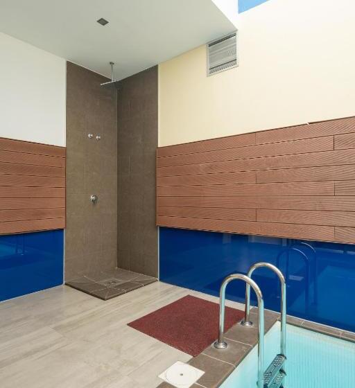 חדר סטנדרט, Alda Route 42