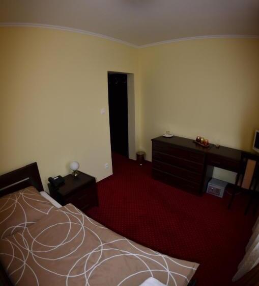 스탠다드 싱글 룸, Europa