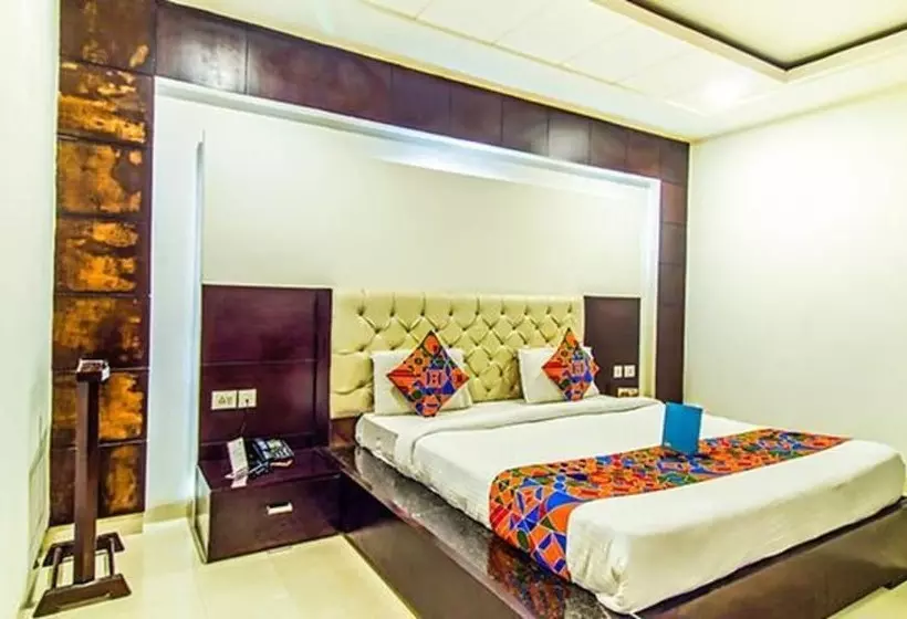 デラックスルーム, Fabhotel Transit Delhi Airport