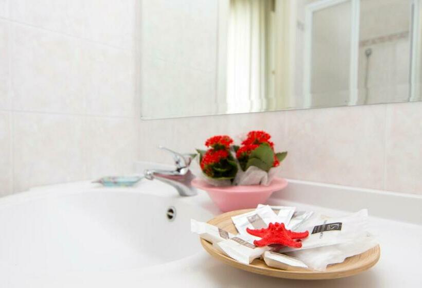 スタンダードルーム, Gaudia