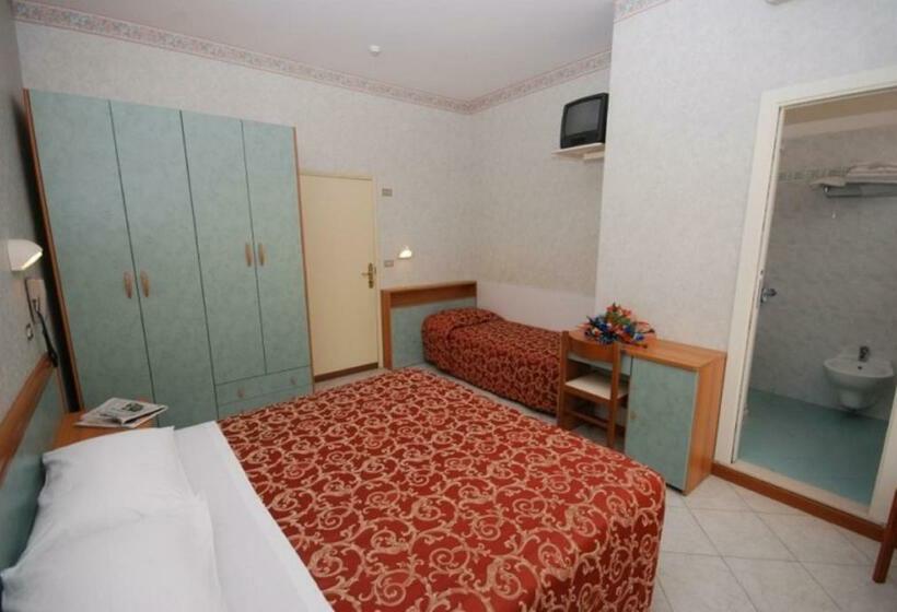 スタンダード4人部屋, Gaudia